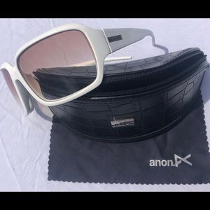 Anon - Sunlasses